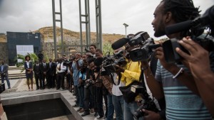 Les journalistes haïtiens inquiets face au recul des droits