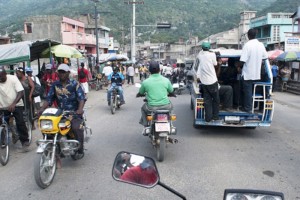 Cap-Haïtien veut limiter le chaos provoqué par les tricycles