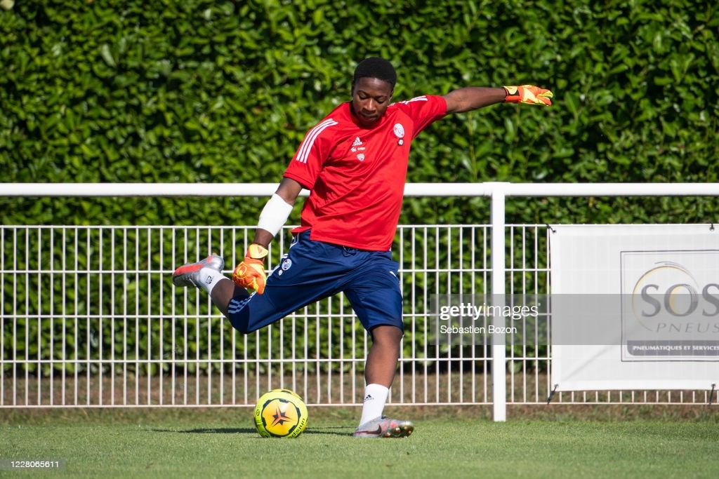 Ligue 1 de football : Alexandre Pierre signe avec le RC Strasbourg