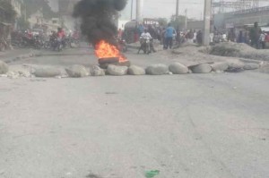 La route nationale N2 bloquée depuis dimanche par des manifestants