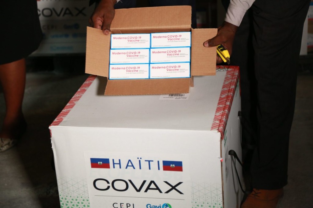 Haïti commence enfin sa campagne de vaccination contre le Covid-19