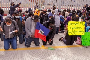 La caravane de migrants haïtiens en route vers les États-Unis démantelée