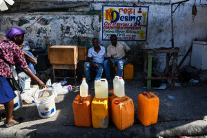 Pénurie de carburant : hôpitaux et Telecom tournent au ralenti