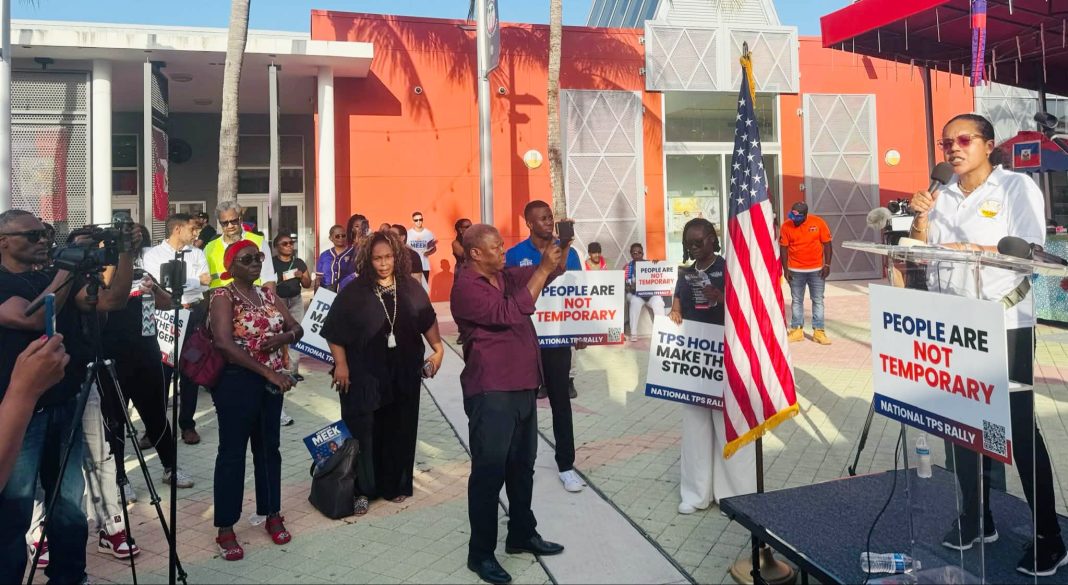 605-TPS Rally Little Haiti